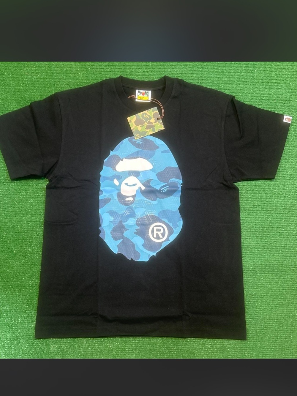 Bape big head honeycomb ape tee size L